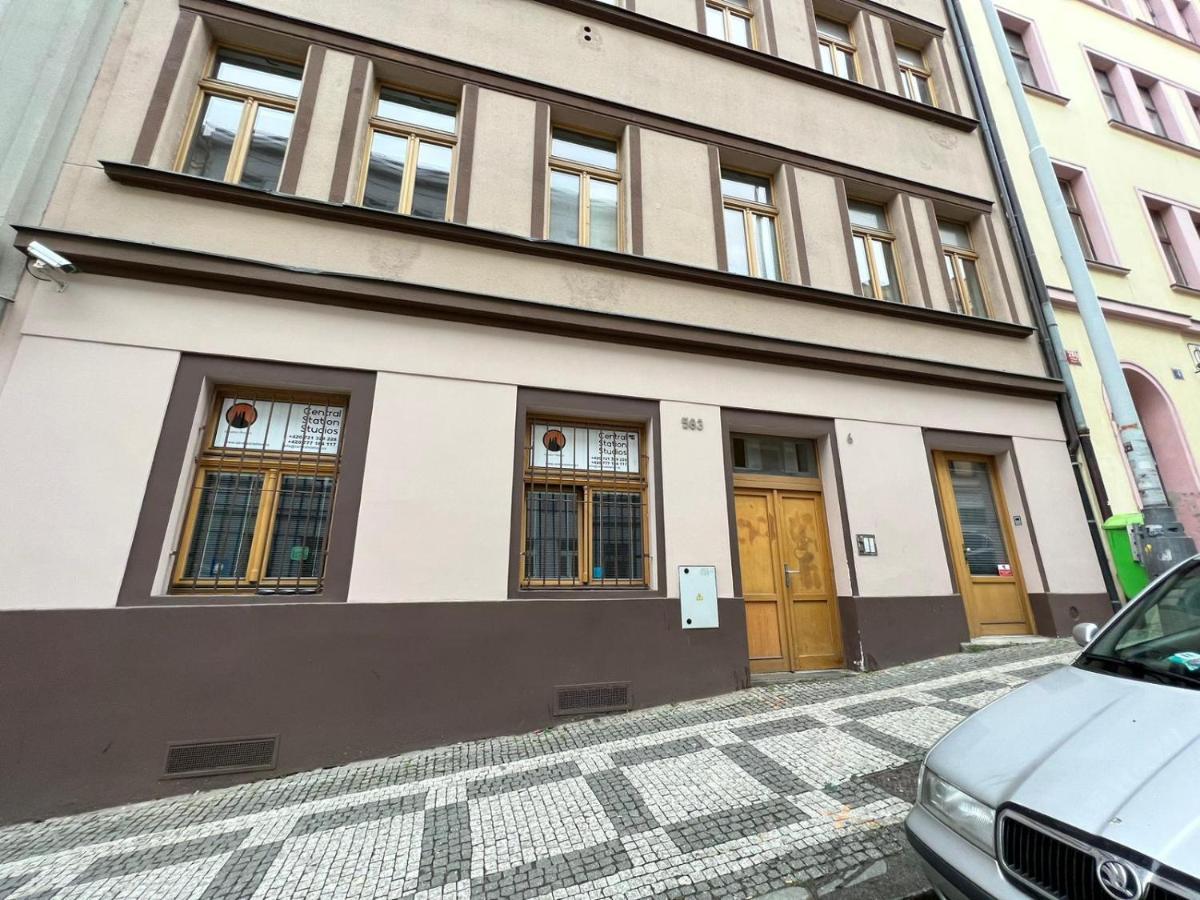 Central Studios Praha Eksteriør bilde